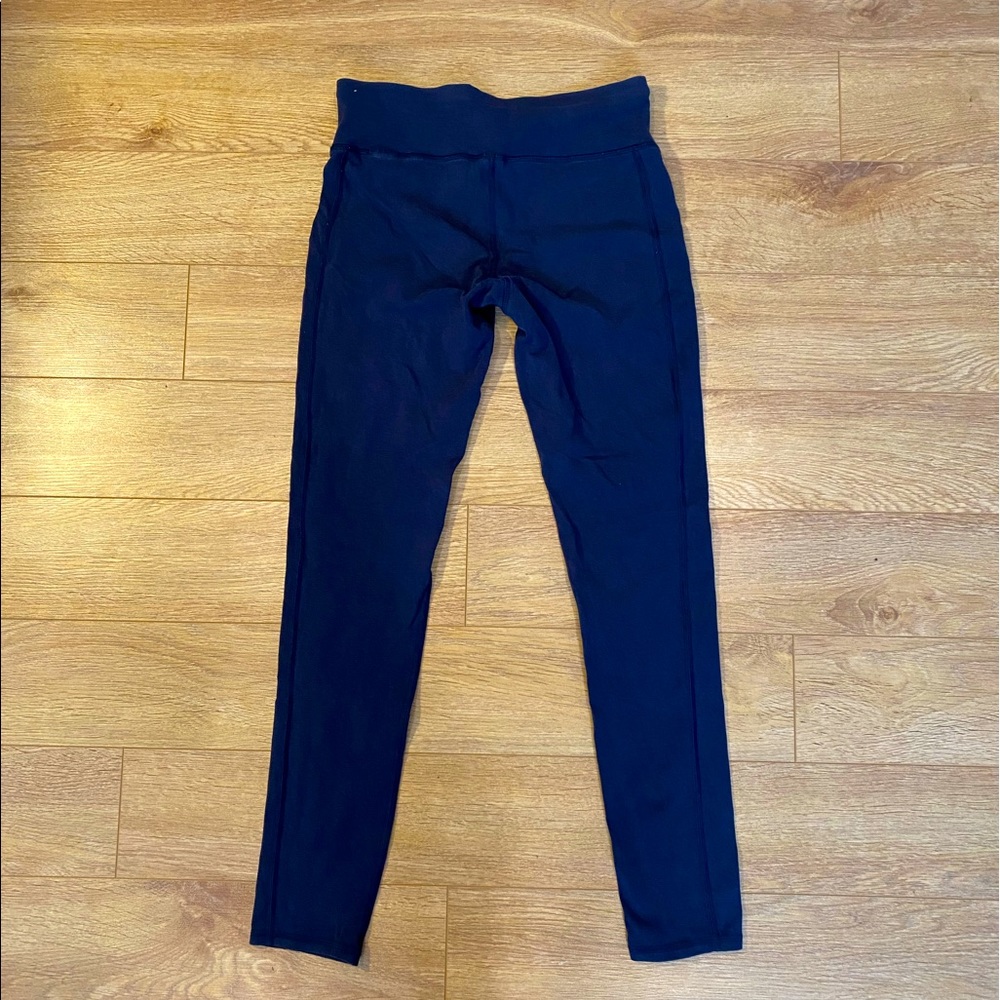 Lolë training pants